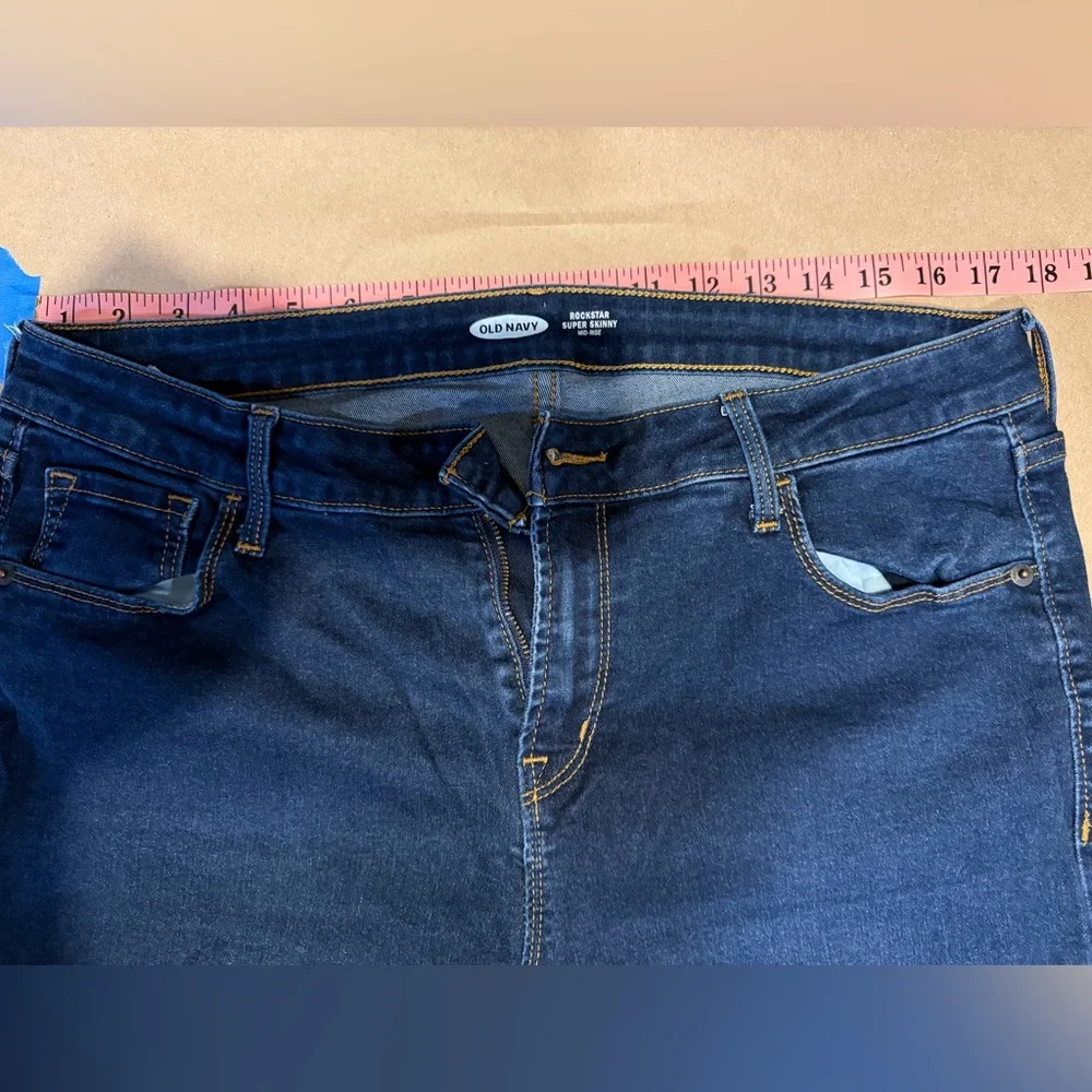 Old Navy Rockstar Super Skinny 14 Long - Picture 2 of 7